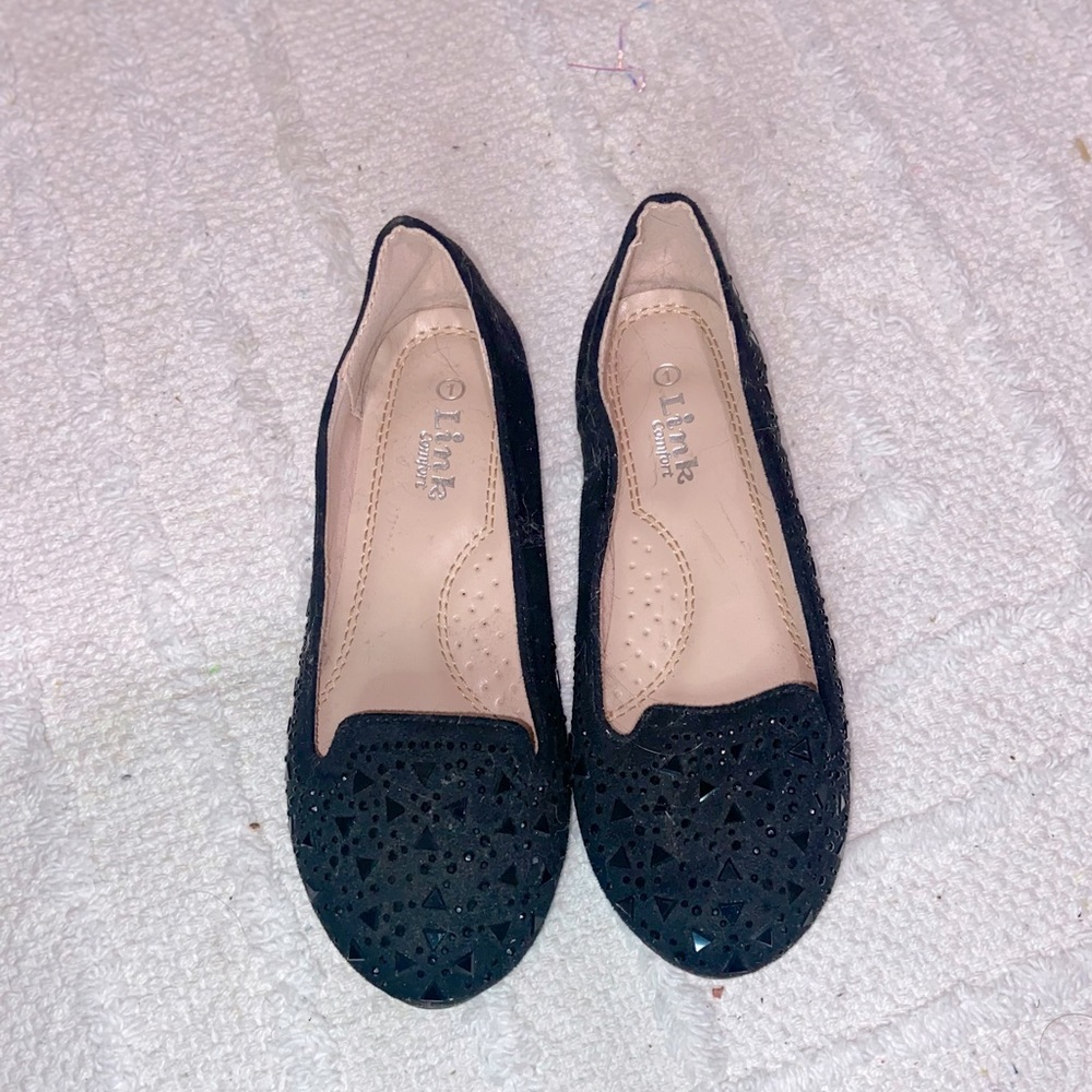 Black rhinestoned flats